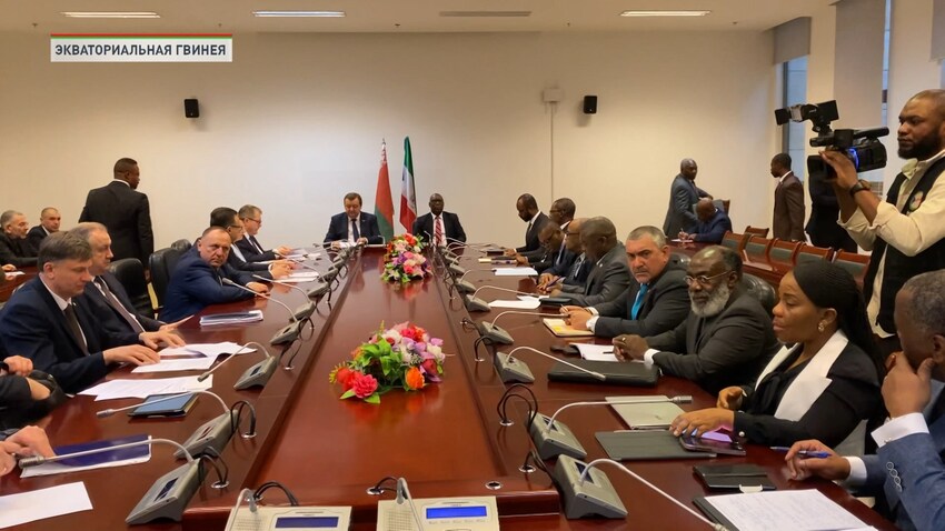 Большая белорусская делегация провела переговоры в Экваториальной Гвинеи
