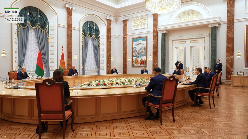 Президент: Беларусь всячески будет поддерживать Россию в условиях западной агрессии