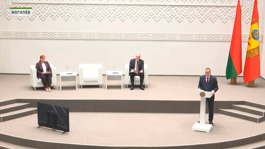 Глава Администрации Президента встретился с активом Могилёвской области