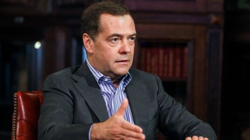 Дмитрий Медведев заявил, что существование Украины представляет серьезную угрозу для собственного населения