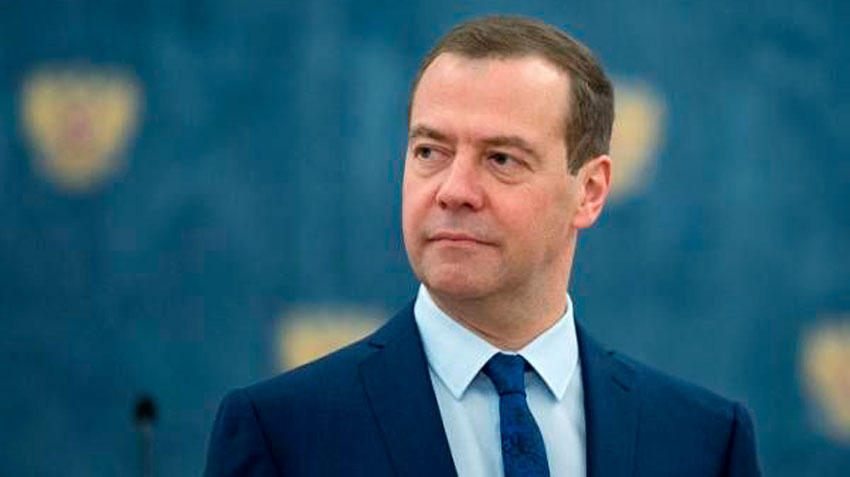 Дмитрий Медведев пригрозил Украине