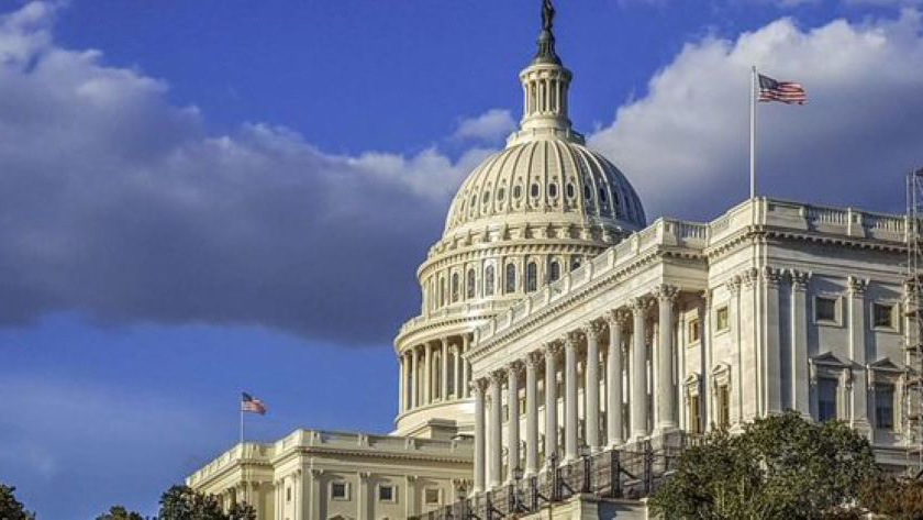 Лидеры обеих палат Конгресса в США подтвердили, что достигли соглашений, которые помогут избежать возможной приостановки работы федерального правительства (шатдауна) в марте