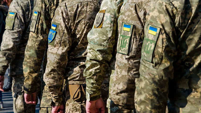 украинские бойцы сдались добровольно и без единого выстрела