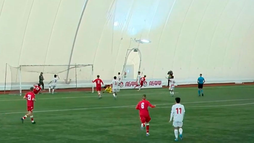 Юношеская сборная Беларуси по футболу вновь одержала победу на турнире развития УЕФА