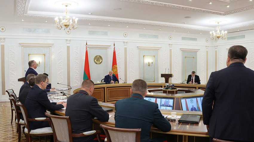 Александр Лукашенко: спокойно в этом году не будет, ведь мы сдаем экзамен белорусскому народу