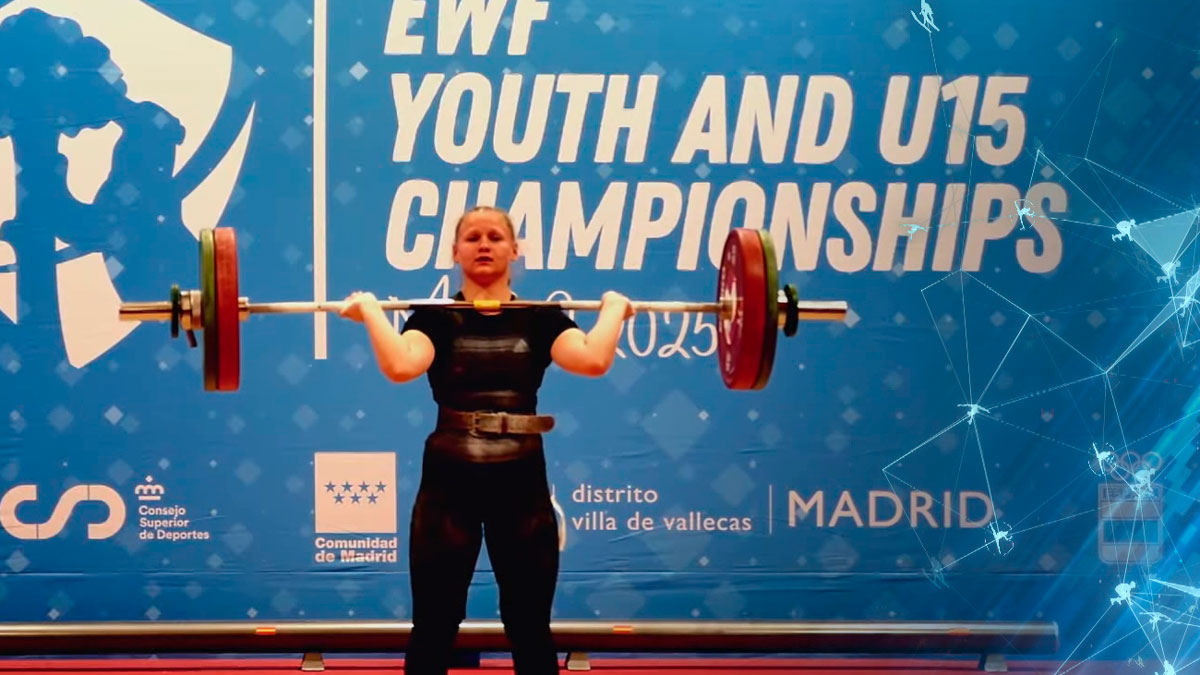 Ющиева завоевала серебро чемпионата Европы в категории среди спортсменок до 15 лет