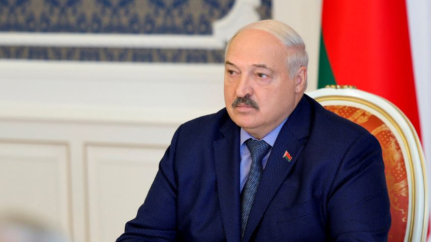 Главнокомандующему доложили, как обстоят дела в относительно молодой для нашего военпрома отрасли и каковы ее перспективы