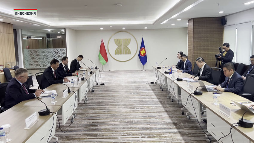 Дорожная карта с Индонезией