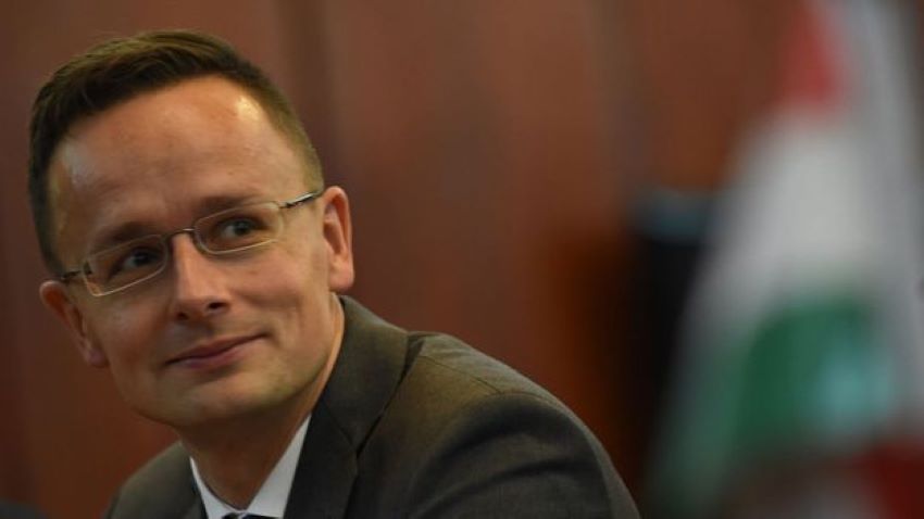 Сийярто: Венгрия хочет, чтобы мир и спокойствие вернулись в Европу