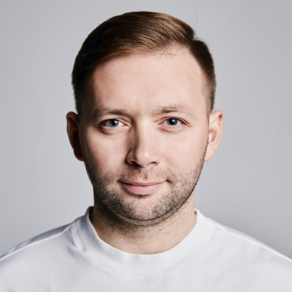 Илья Нечаев