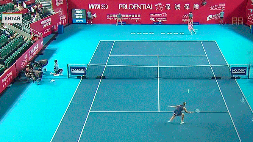 Александра Саснович не смогла пробиться во второй раунд теннисного турнира в Гонконге