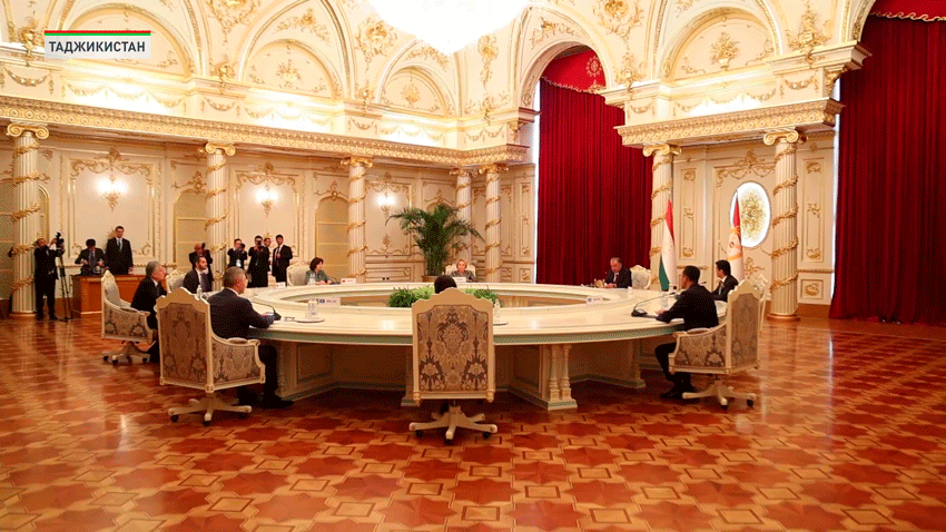 Эмомали Рахмон: МПА – востребованная площадка для конструктивного диалога между государствами-участниками СНГ