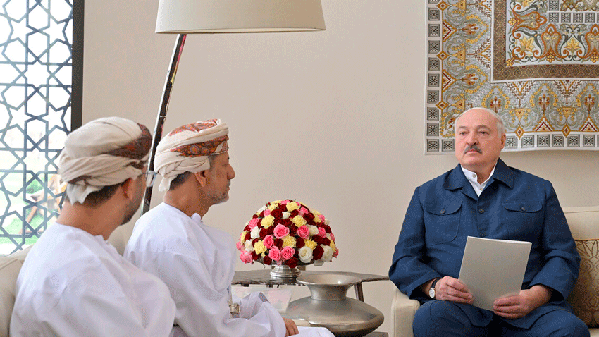 Лукашенко предложил реализовать с Алжиром и Оманом крупный проект по производству удобрений