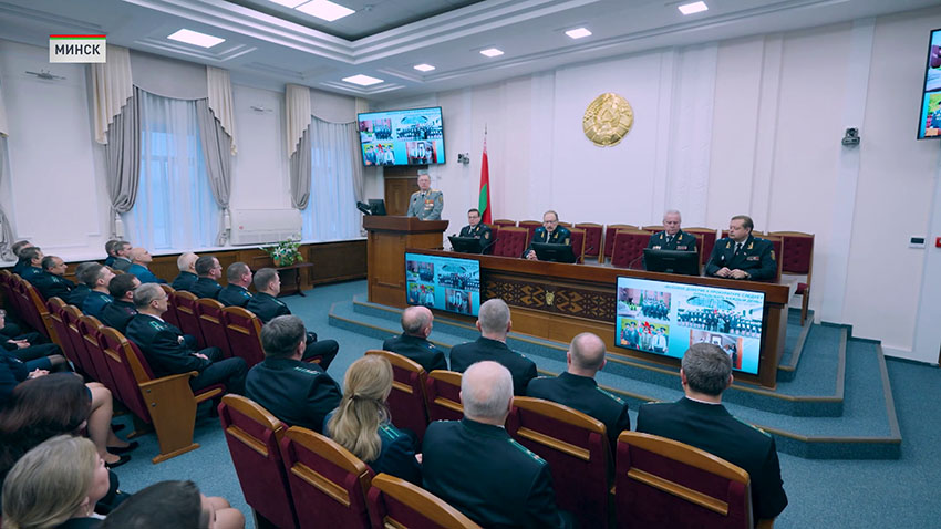 Новые руководители Конституционного и Верховного судов