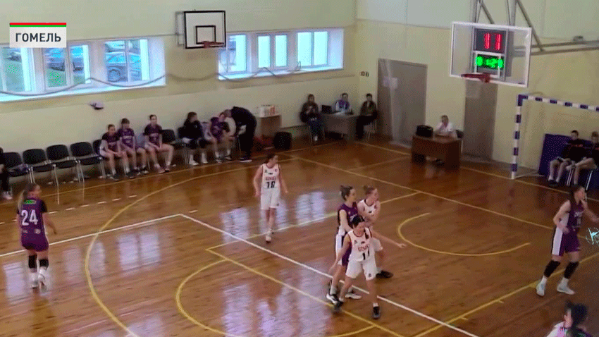 В женском розыгрыше «Горизонт» не оставил шансов «Гомельским рысям» и победил с перевесом в 76 очков