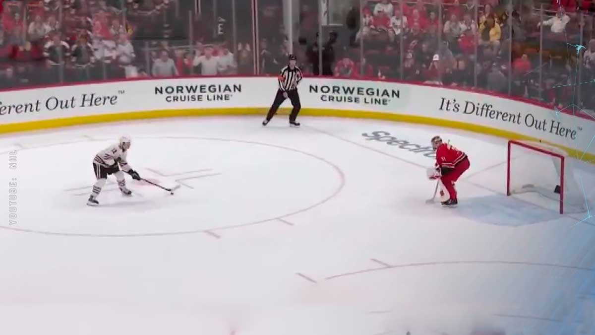 «Чикаго» Артёма Левшунова одержало победу над «Каролиной» в матче НХЛ