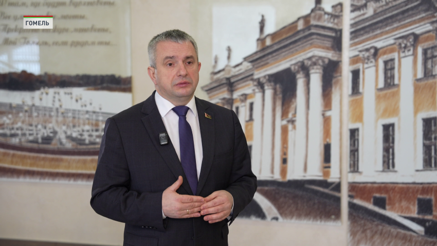 Крупко рассказал, как в Гомельской области налажена шефская помощь АПК