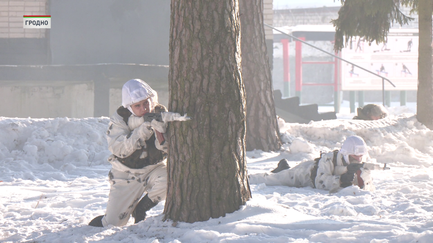 Профессиональный праздник 21 января отмечают инженерные войска Беларуси