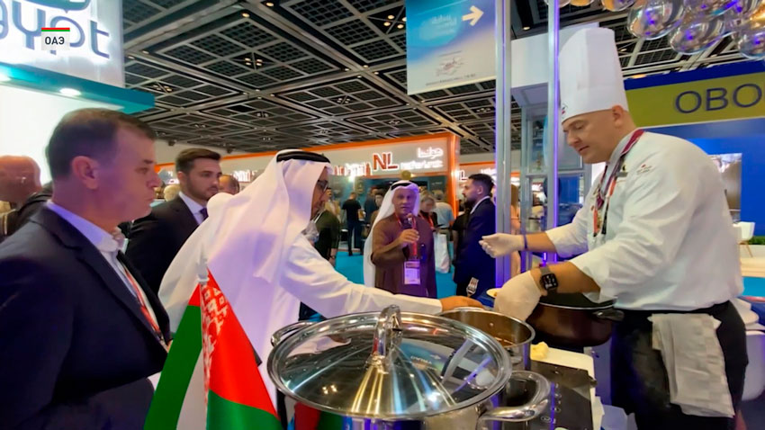 На Международной выставке в ОАЭ белорусская продукция представлена в двух выставочных павильонах