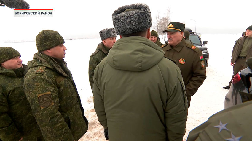 Давайте говорить откровенно, радости немного – Президент лично проверил боеготовность Вооружённых Сил