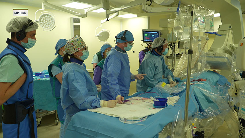 Белорусские врачи, применили инновационную технологию лечения пациентов с поражением сердечных артерий