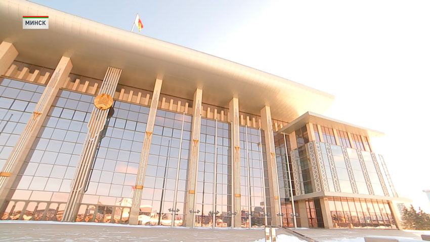 Лукашенко поздравил Си Цзиньпина с Праздником Весны