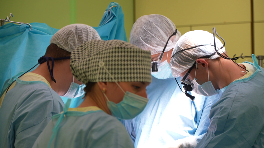 В Минске успешно провели 3 трансплантации сердца, несмотря на сложные погодные условия