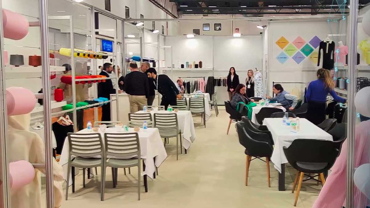 Белорусскую экспозицию представили на крупнейшей международной выставке пряжи и волокна в Стамбуле