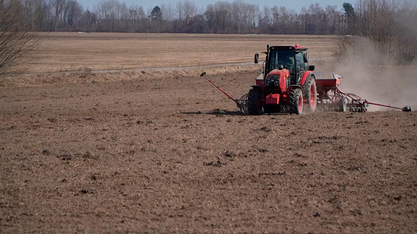 Ивановский район первым завершил сев ранних яровых зерновых и зернобобовых