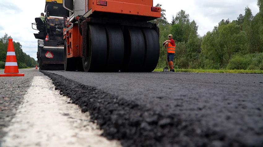 Свыше 5 тыс. дорог планируют отремонтировать в 2026 году в Беларуси