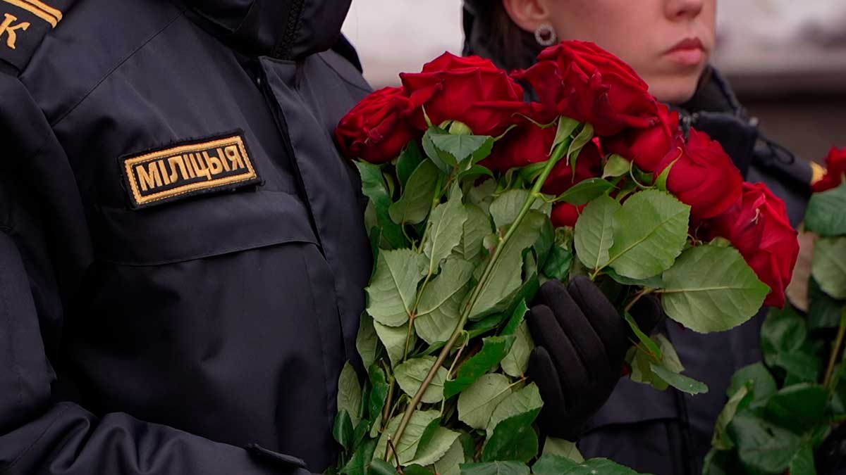 В Минске провели митинг-реквием в честь милиционеров, пожертвовавших своими жизнями