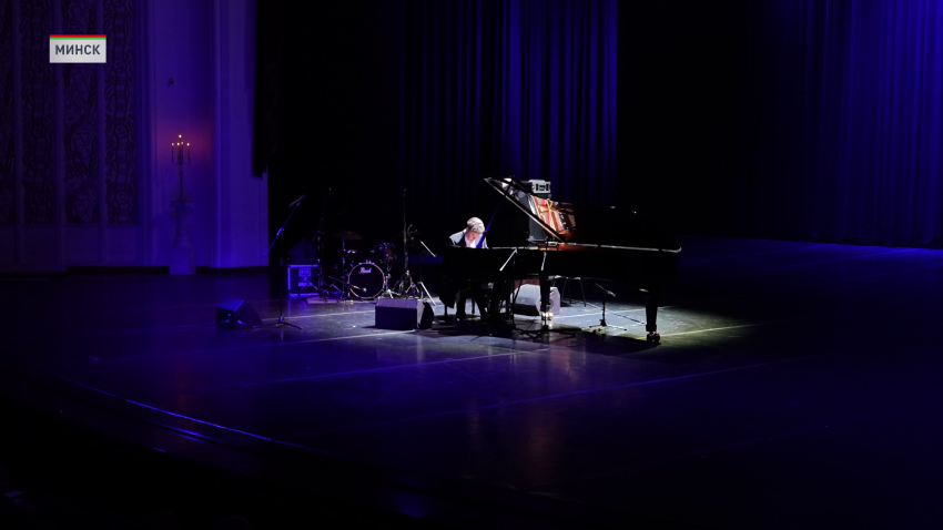 Всемирно известный пианист-виртуоз Денис Мацуев выступил в Большом театре