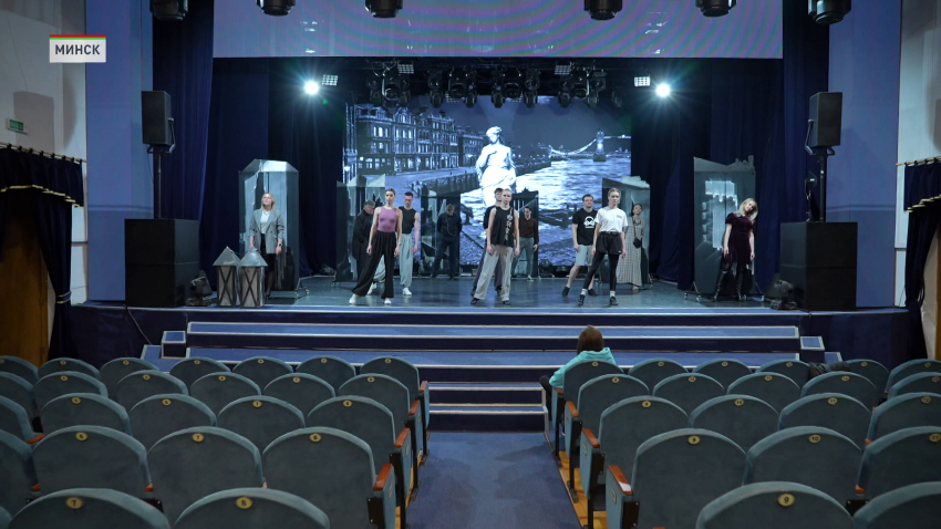 День театра отмечают 27 марта во всем мире