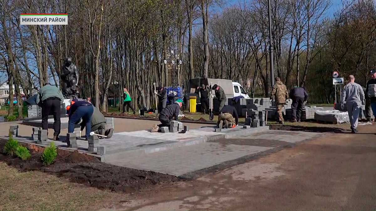 Президент и члены правительства приняли участие в республиканском субботнике