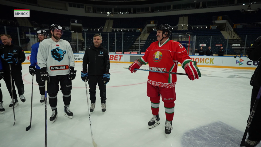 Лукашенко посетил тренировку «Динамо-Минск»