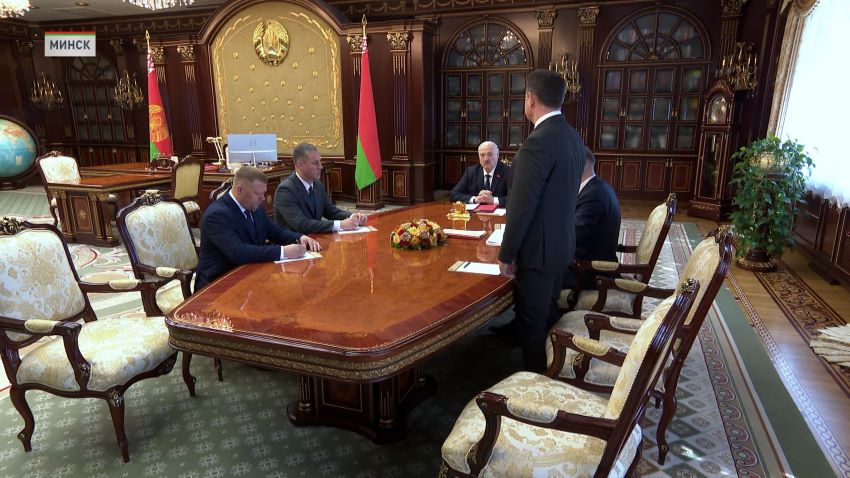 Президент назначил новых руководителей местной вертикали и нового директора БМЗ
