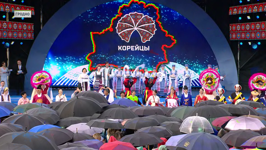 Юбилейный фестиваль национальных культур объединил представителей более чем 40 народов
