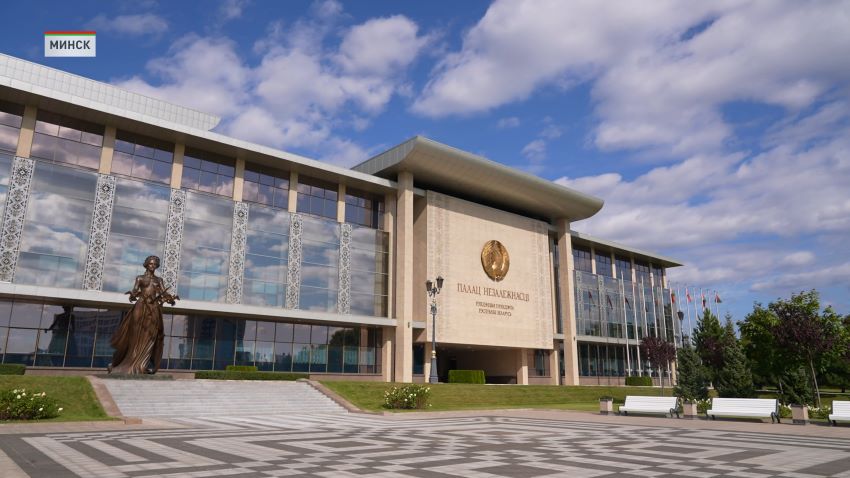 Александр Лукашенко совершает рабочую поездку в Брест