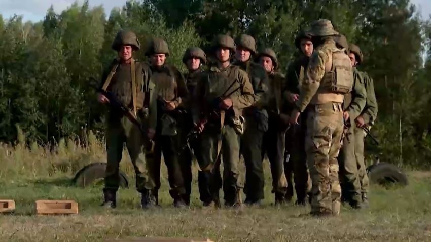 «Люди заметно меняются» – в Минобороны рассказали о ходе сборов с военнообязанными работниками АПК