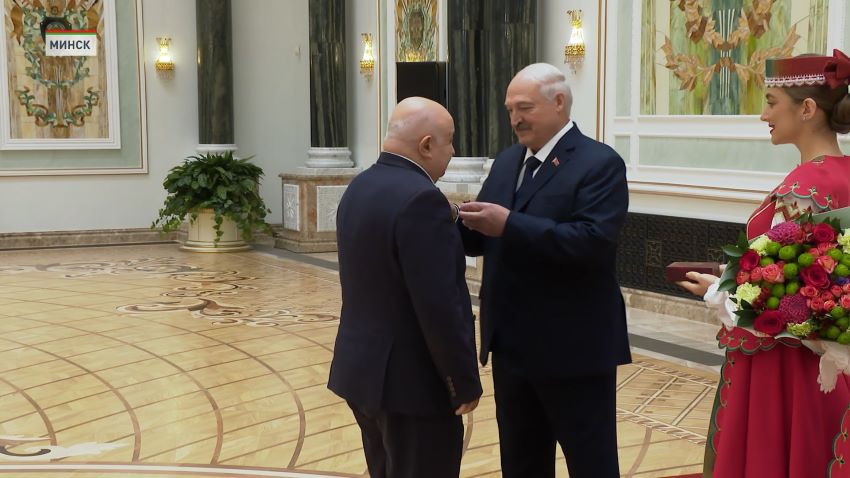 Белорусов купить невозможно, их невозможно запугать и разъединить – Лукашенко