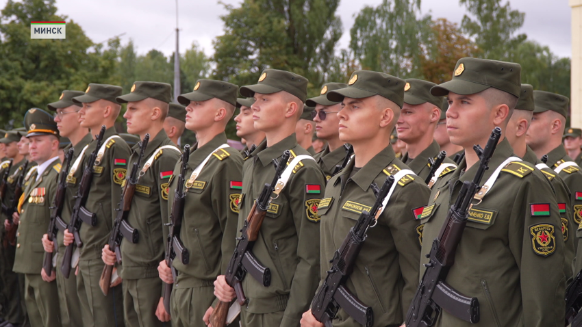 Первокурсники Военной академии 5 сентября присягнули на верность Родине