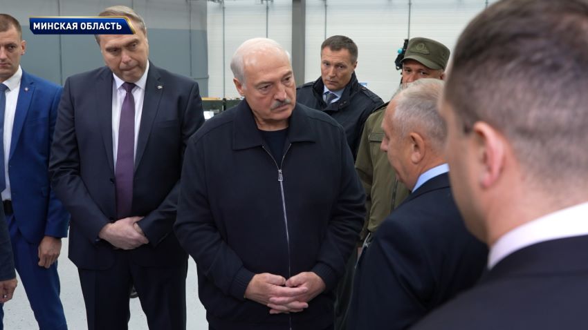 Лукашенко поручил ученым создать эффективные средства против беспилотников