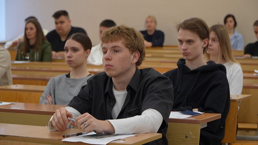 ЦТ по второму профильному предмету планируют сдавать более 35 тысяч абитуриентов