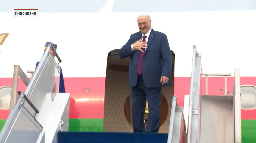 Лукашенко – президенту Индонезии: мы можем поставлять вам сельскохозяйственную технику