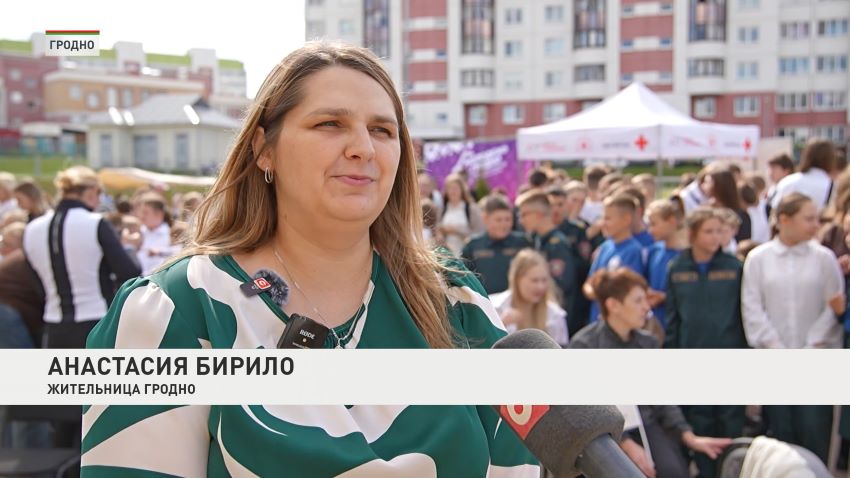 Семейный оберег: в Гродно многодетным семьям вручили «Бацькаву кашулю»