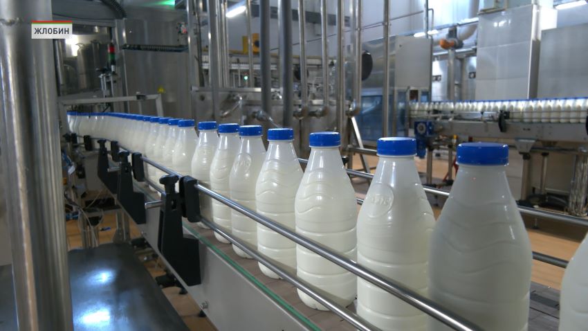Современную линию розлива продукции в ПЭТ-бутылки запустили на Жлобинском молочном заводе