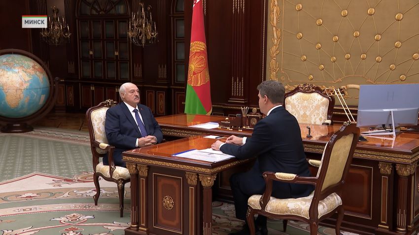 Экономика, строительство, перспективы развития Минска: Лукашенко принял с докладом Кухарева