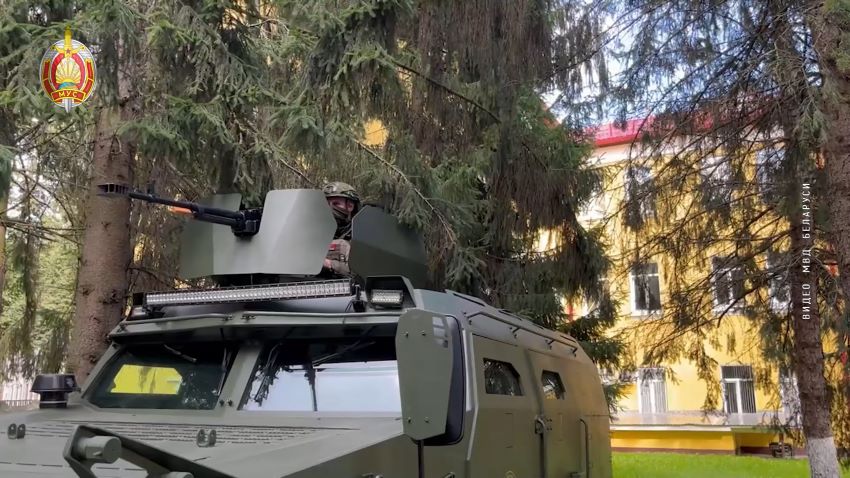 Во внутренних войсках МВД Беларуси продолжается проверка боеготовности
