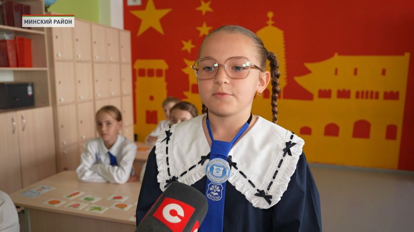 Сеницкая СШ №2 подписала меморандум о сотрудничестве со школой города Чунцин