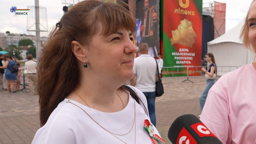 Никто не забыт! Мемориалы Победы по всей стране 3 июля утопает в цветах